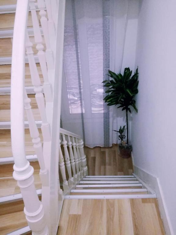 Cozy Rooms With Share The Bathroom And Kitchen Bruxelles Esterno foto